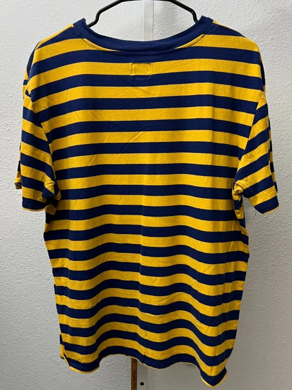 Guess Los Angeles Navy & Yellow Stripe Short-Sleeve Tee T-Shirt SZ Small - Picture 5 of 5
